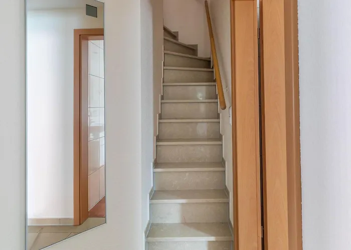 Rosenweg 16 6 Lejlighed *